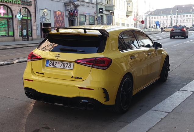 Mercedes-AMG A 45 S W177