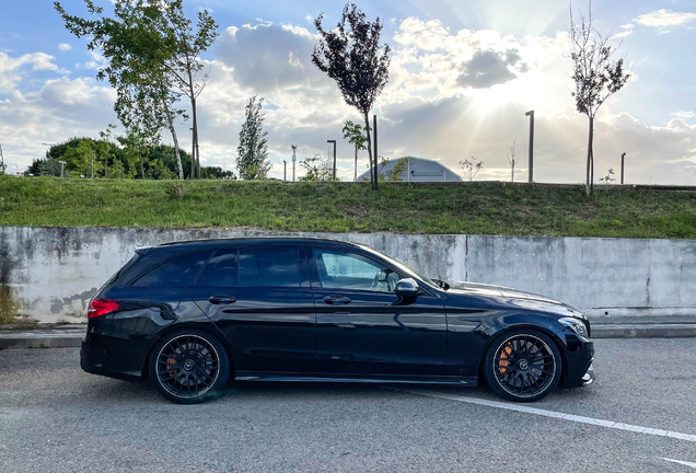 Mercedes-AMG C 63 S Estate S205