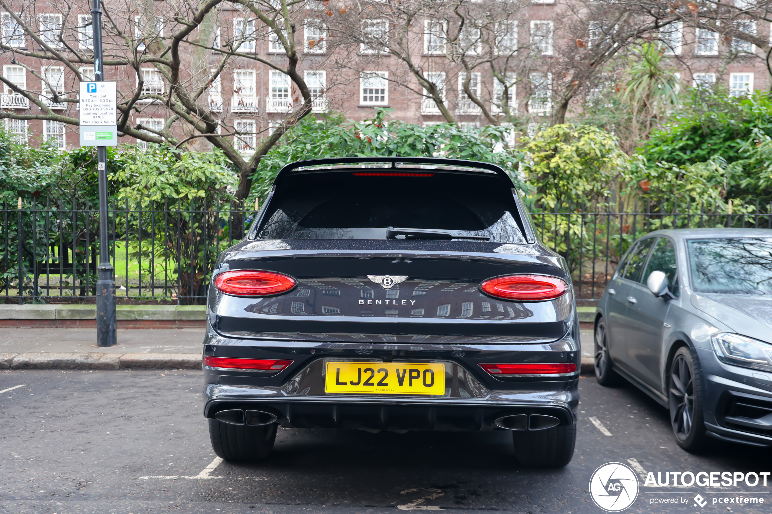 Bentley Bentayga V8 S 2022