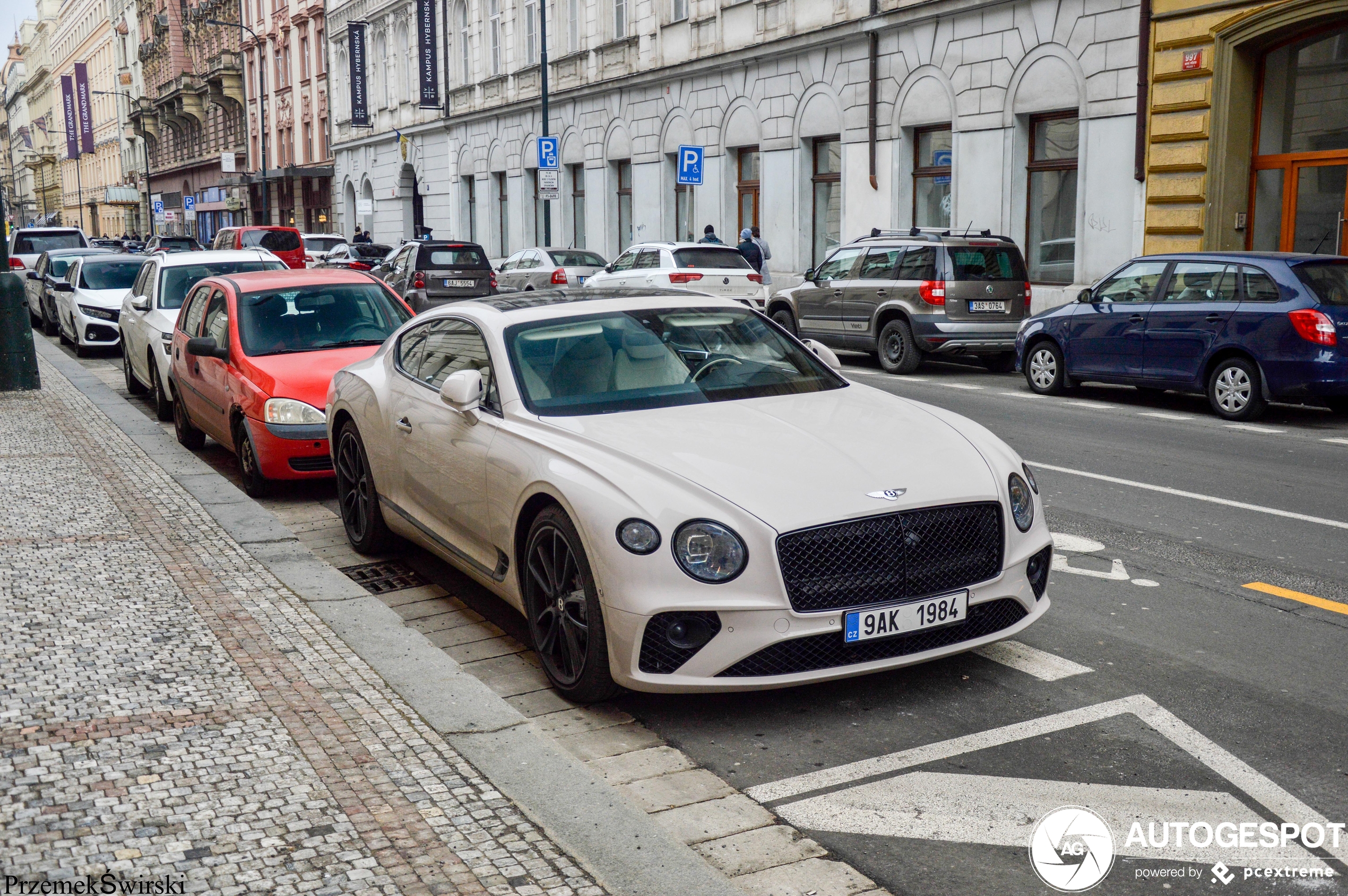 Bentley Continental GT V8 2020