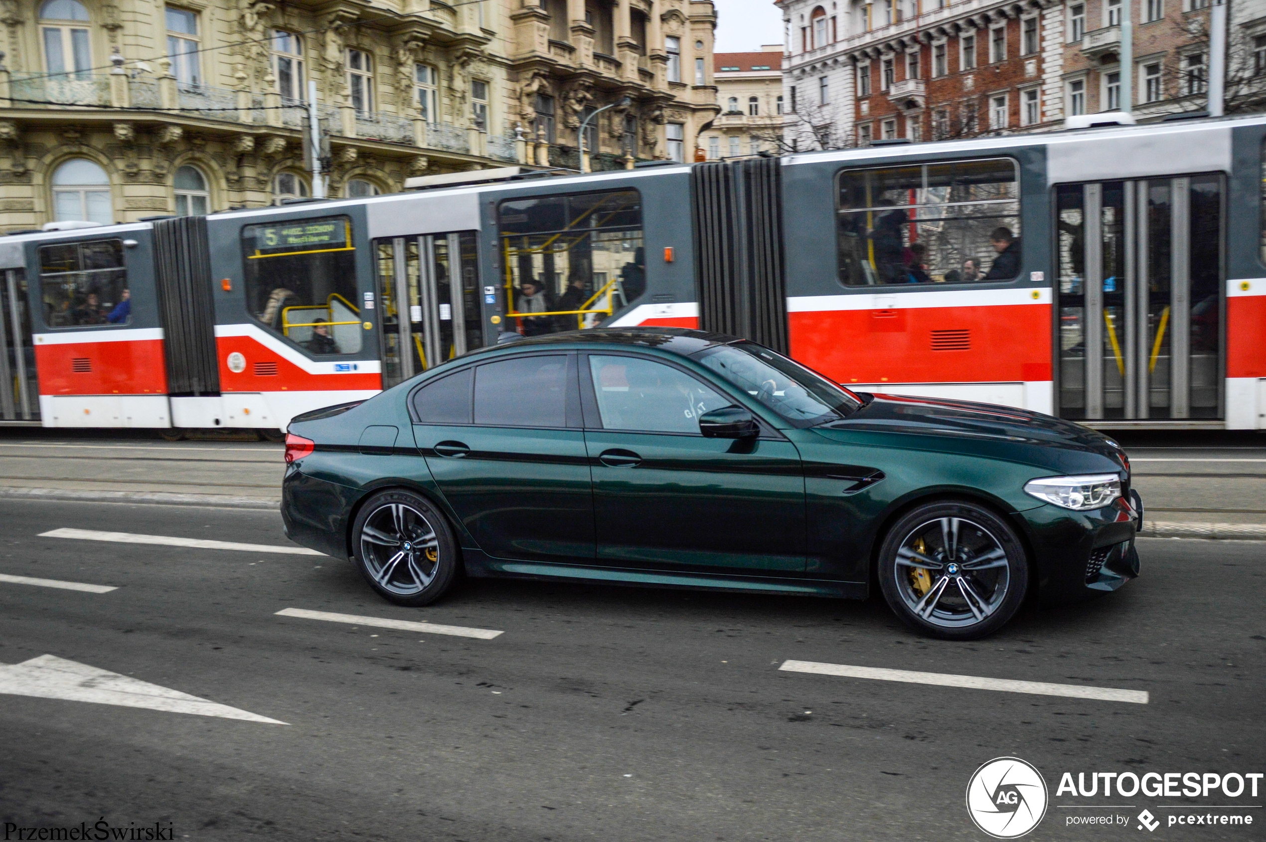 BMW M5 F90