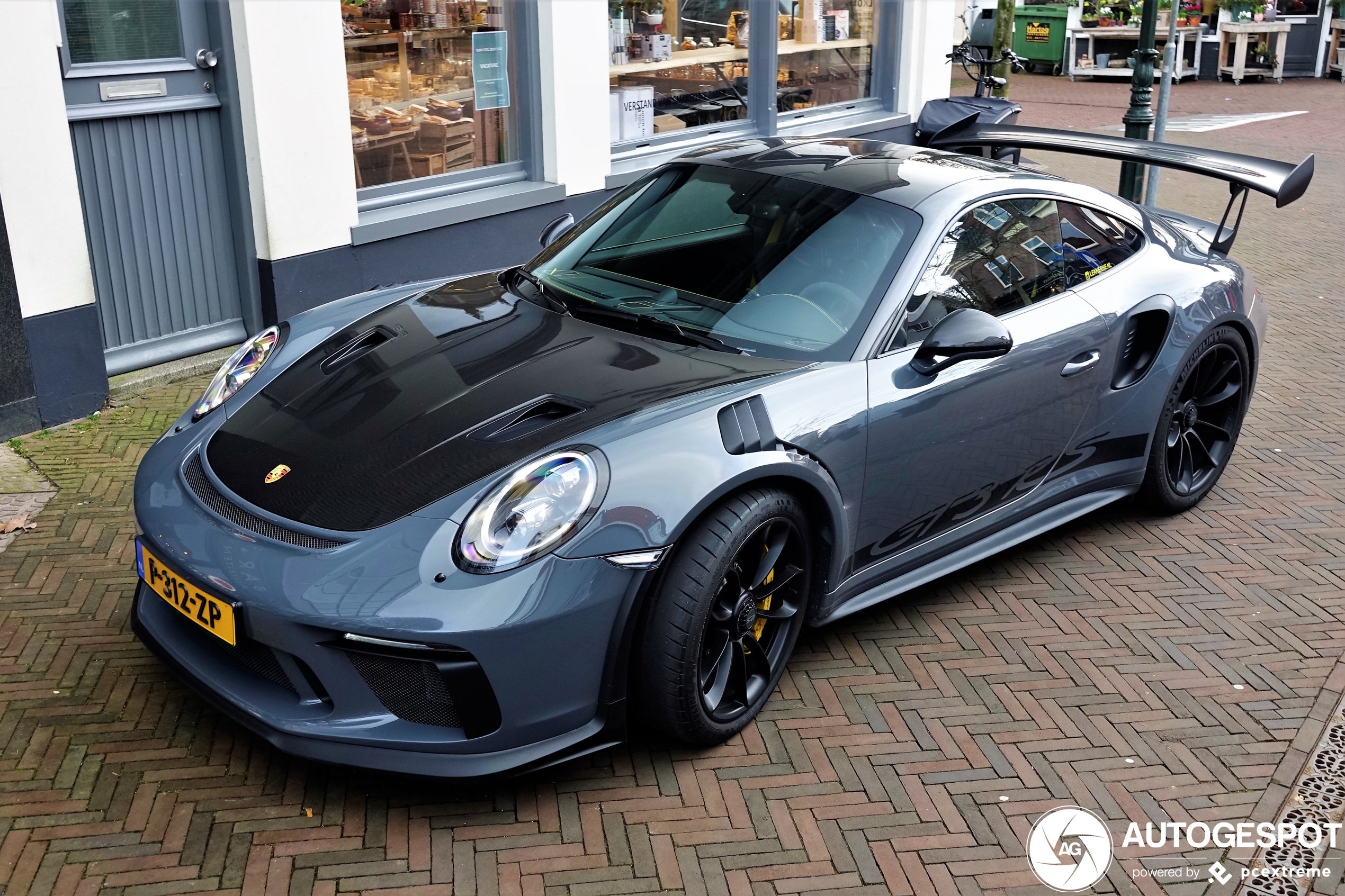 Porsche 991 GT3 RS MkII Weissach Package