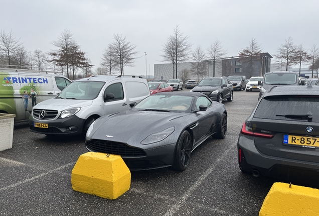 Aston Martin DB11 V8 Volante