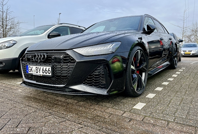 Audi RS6 Avant C8