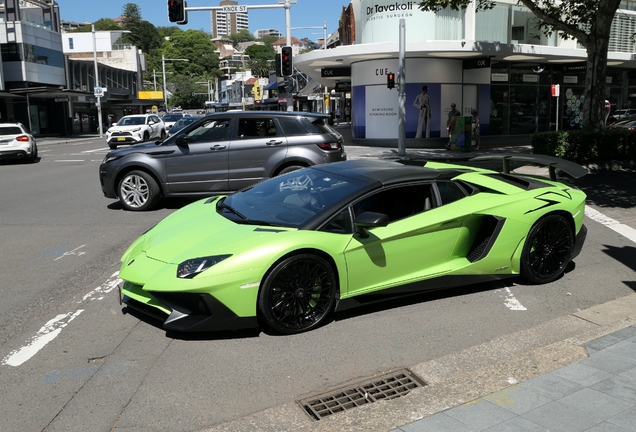 Lamborghini Aventador LP750-4 SuperVeloce Roadster