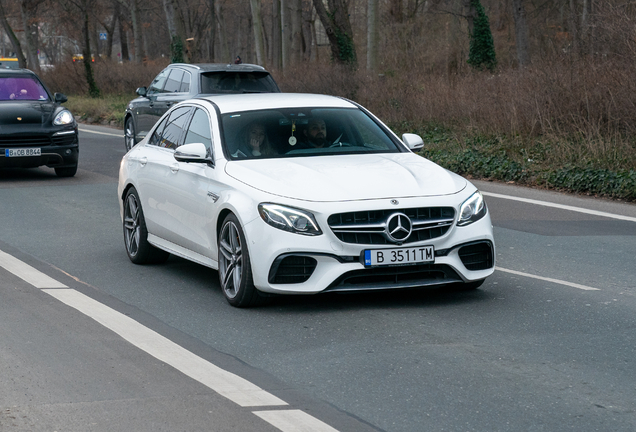 Mercedes-AMG E 63 S W213