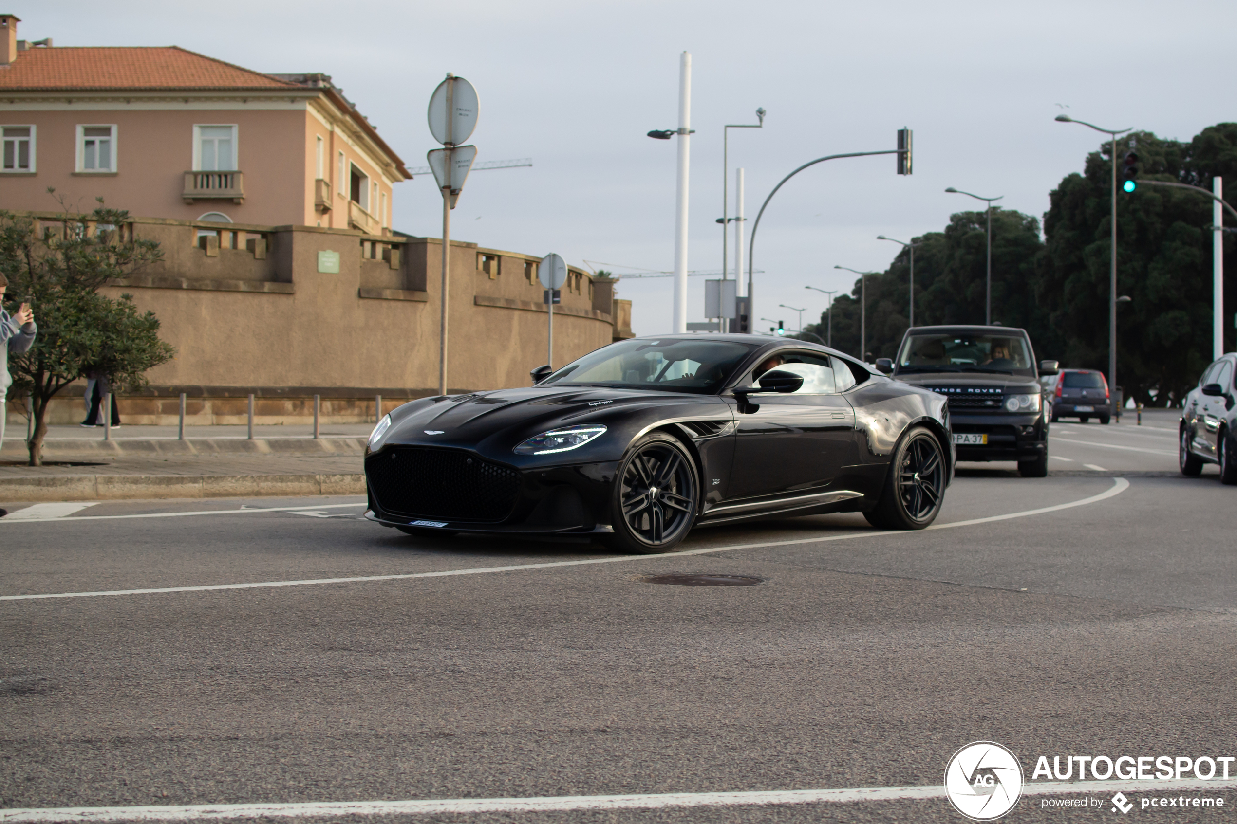 Aston Martin DBS Superleggera