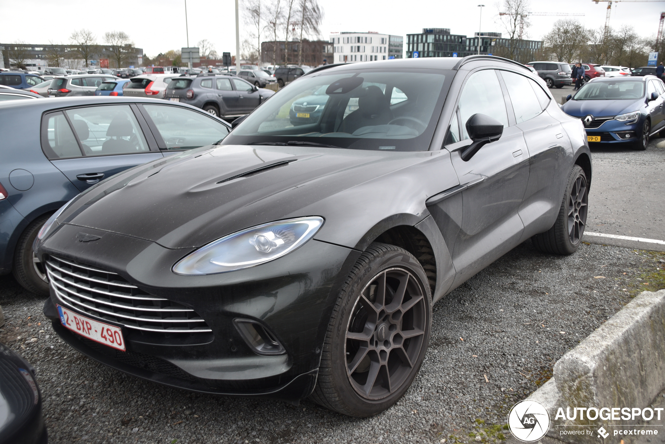 Aston Martin DBX