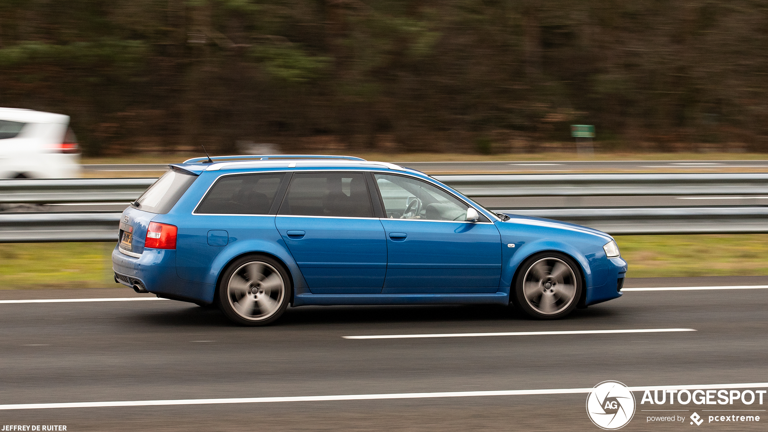 Audi RS6 Avant C5