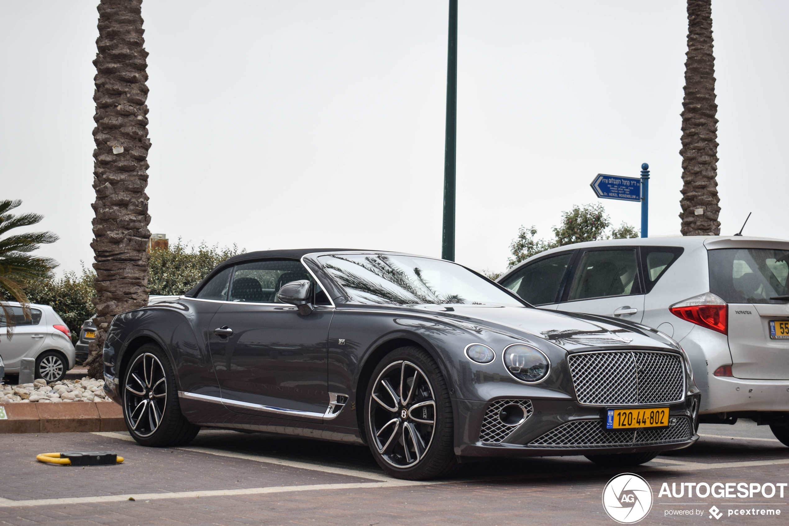 Bentley Continental GTC 2019 First Edition