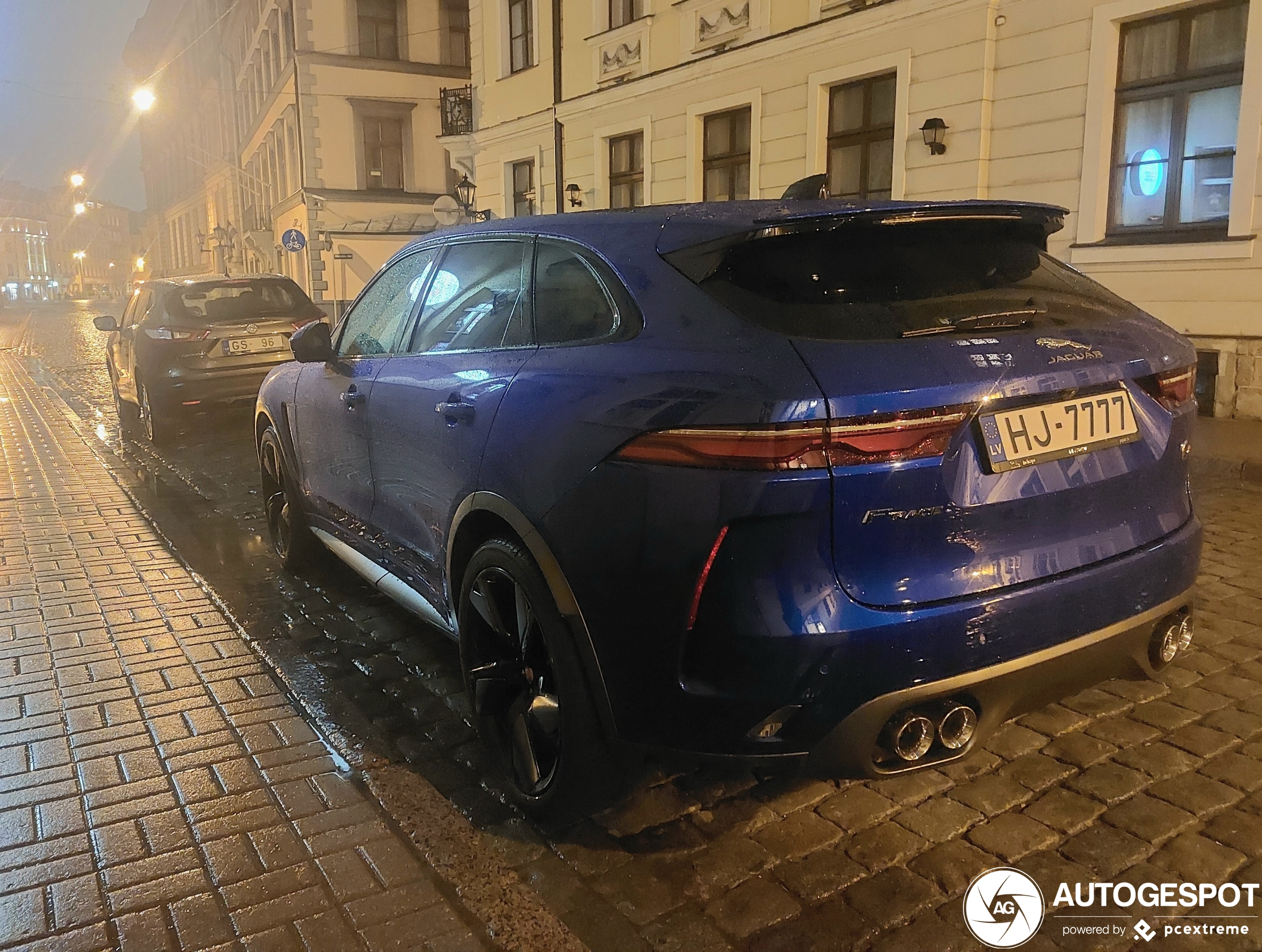 Jaguar F-PACE SVR 2021