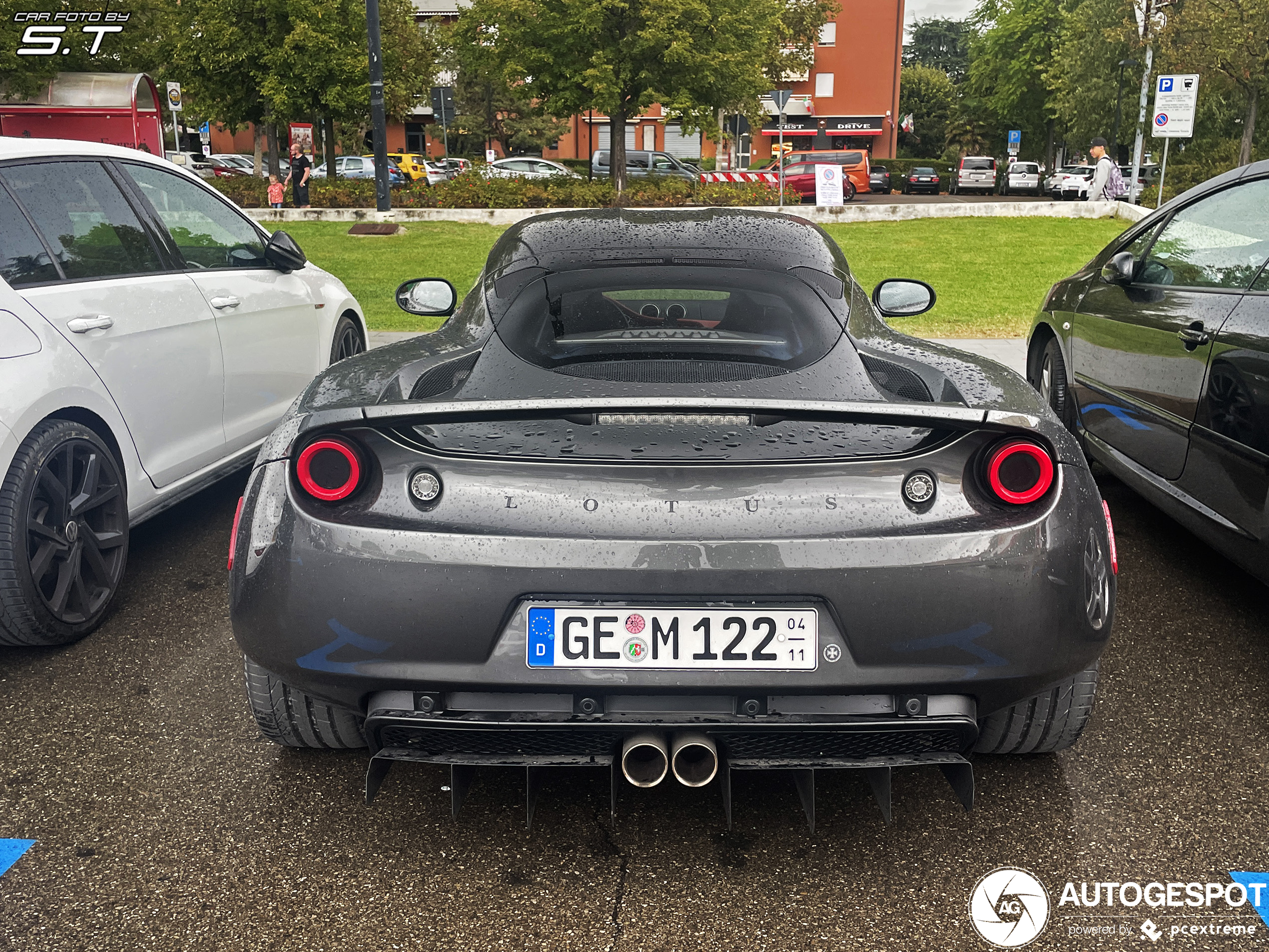 Lotus Evora