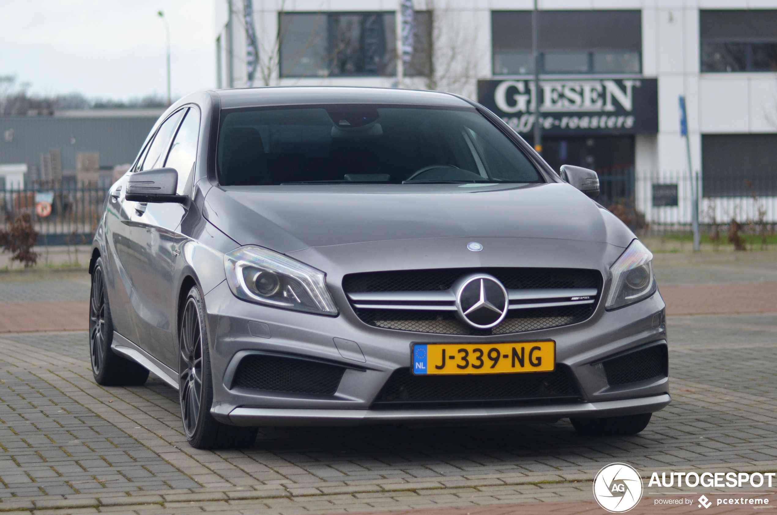 Mercedes-Benz A 45 AMG