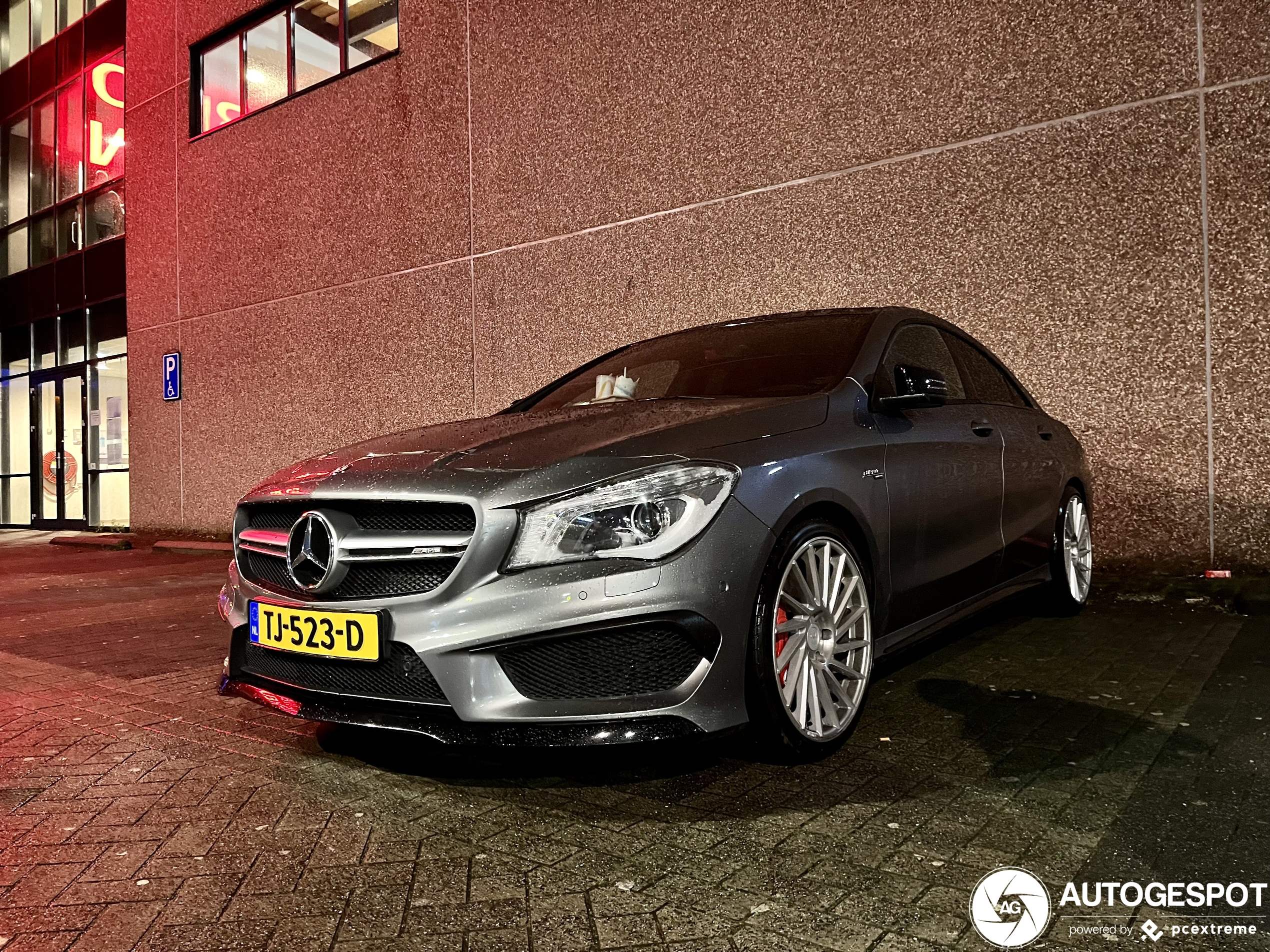 Mercedes-Benz CLA 45 AMG C117