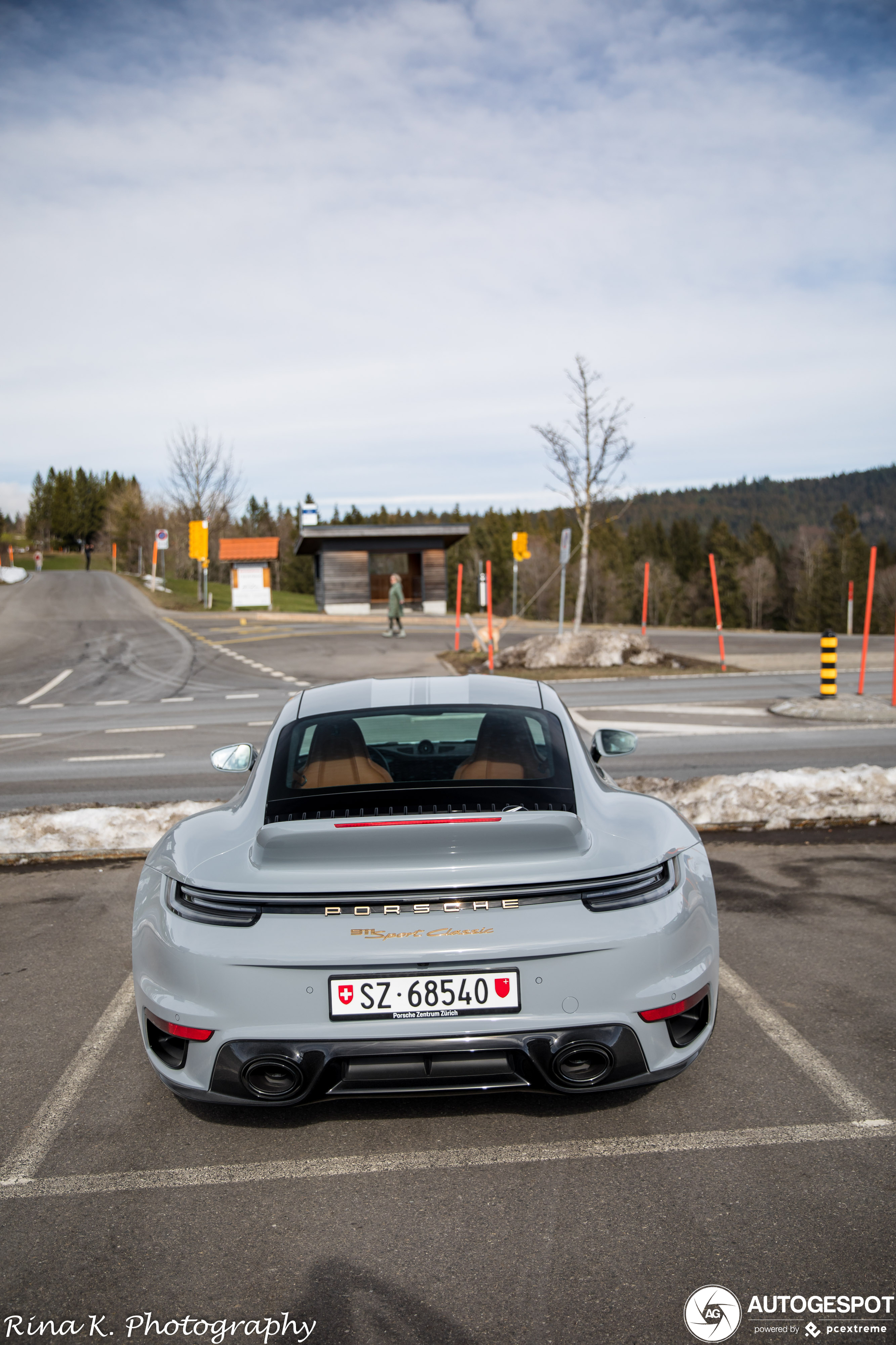 Porsche 992 Sport Classic