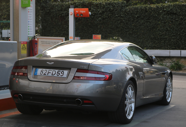 Aston Martin DB9