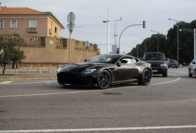 Aston Martin DBS Superleggera