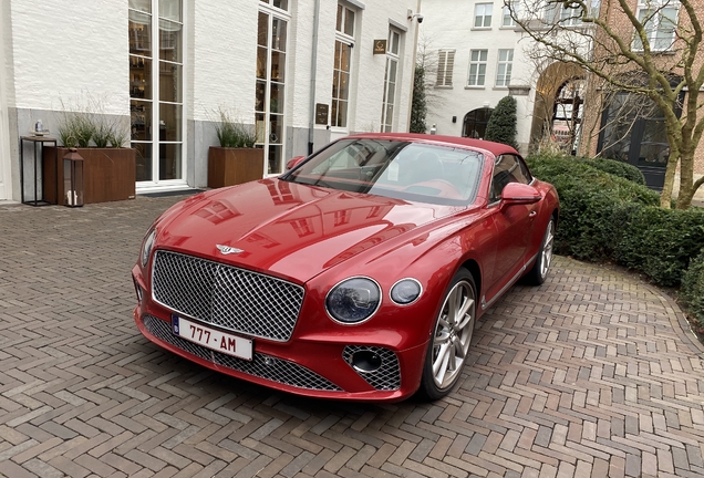 Bentley Continental GTC V8 2020