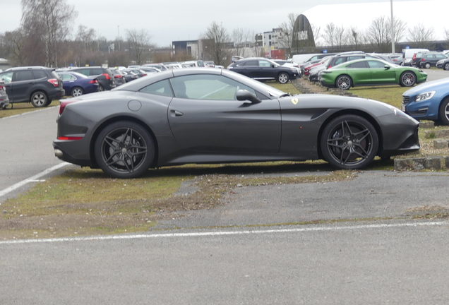 Ferrari California T