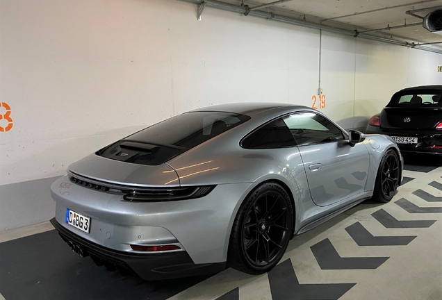 Porsche 992 GT3 Touring