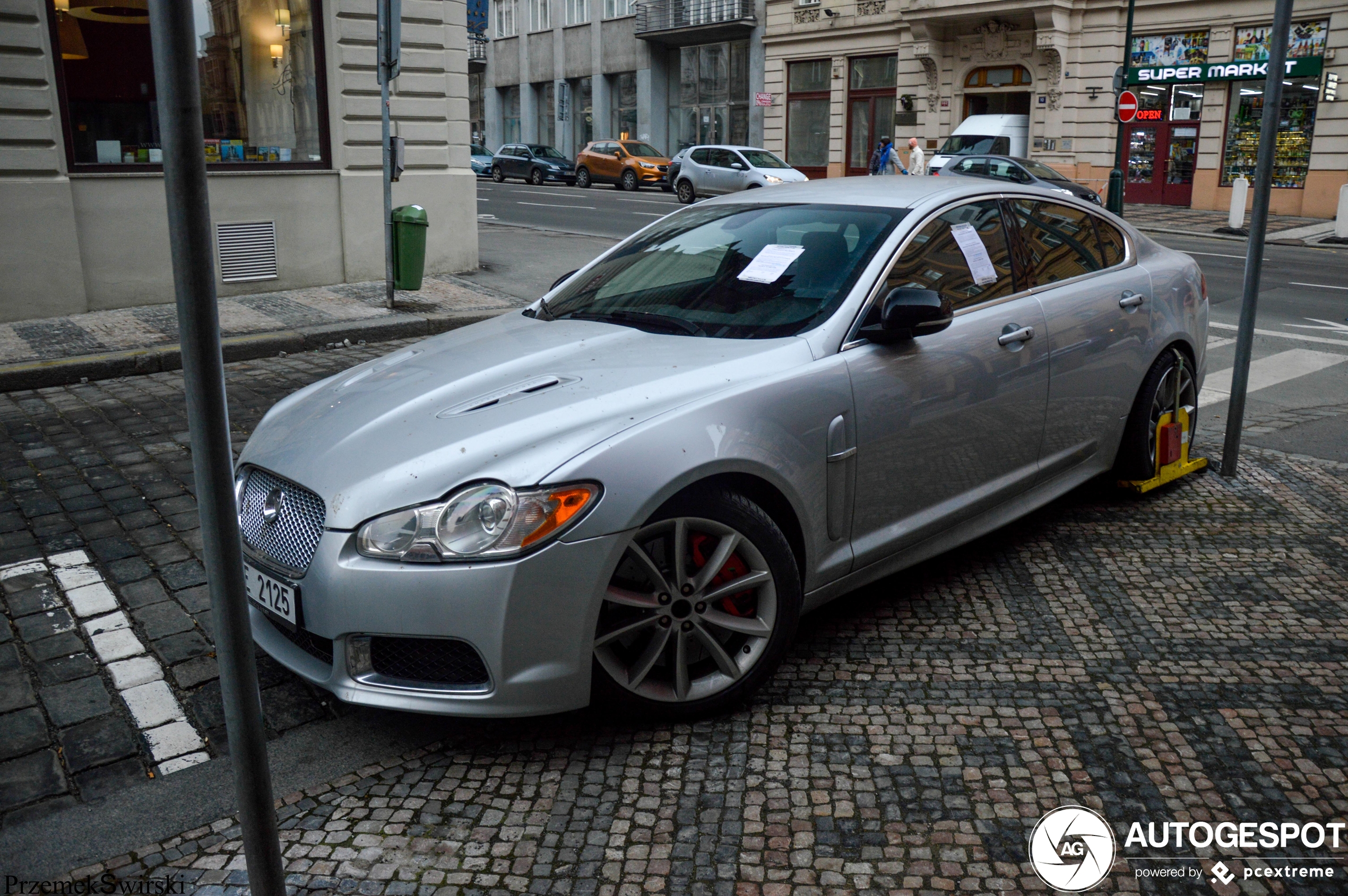 Jaguar XFR