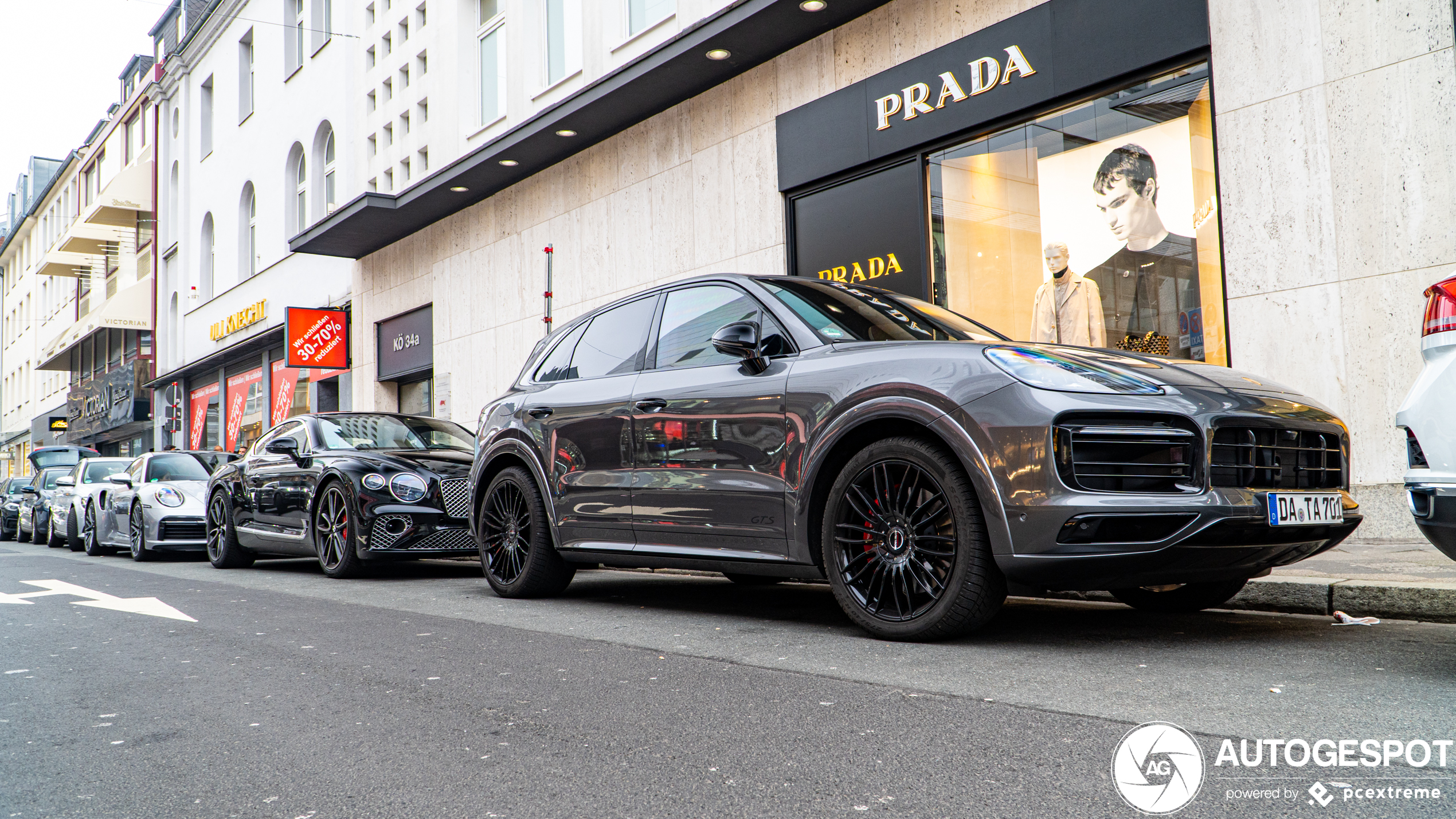 Porsche 9YA Cayenne GTS