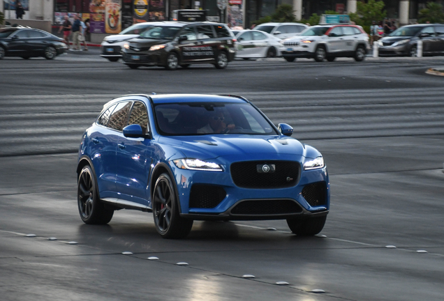 Jaguar F-PACE SVR