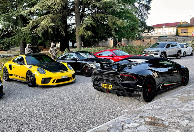 Lamborghini Huracán LP640-4 Performante Spyder