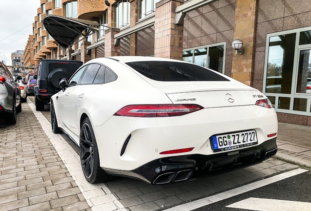 Mercedes-AMG GT 63 S X290