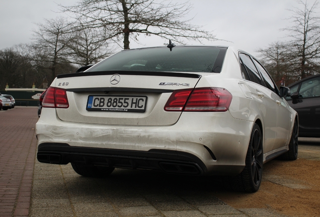 Mercedes-Benz E 63 AMG S W212