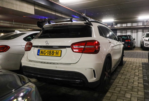 Mercedes-Benz GLA 45 AMG Edition 1