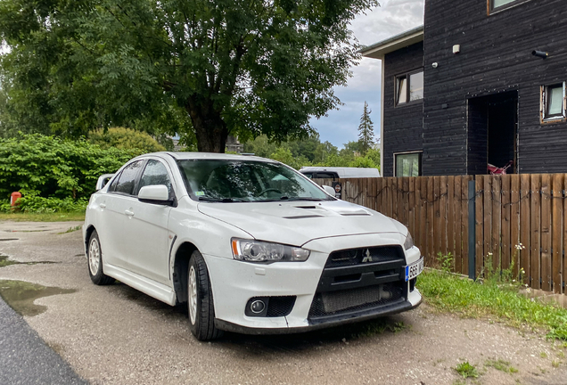 Mitsubishi Lancer Evolution X