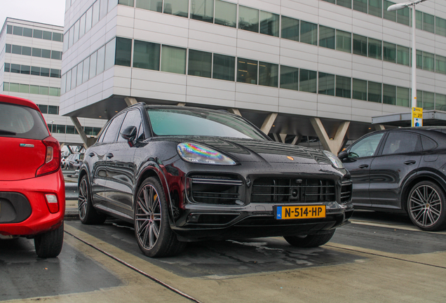 Porsche Cayenne Turbo S E-Hybrid