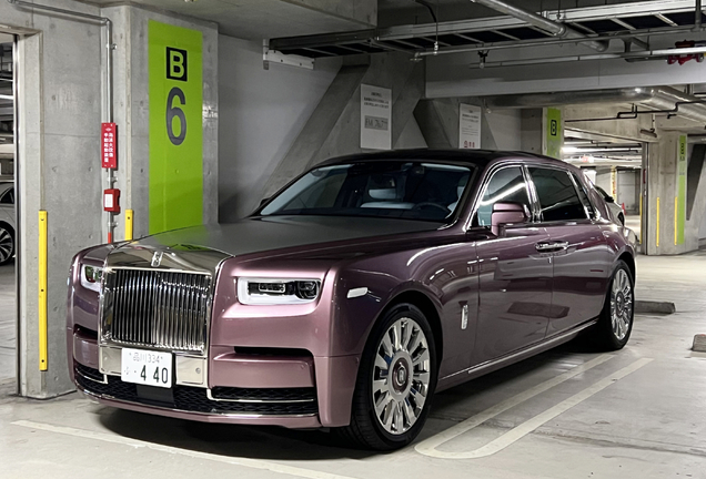 Rolls-Royce Phantom VIII EWB