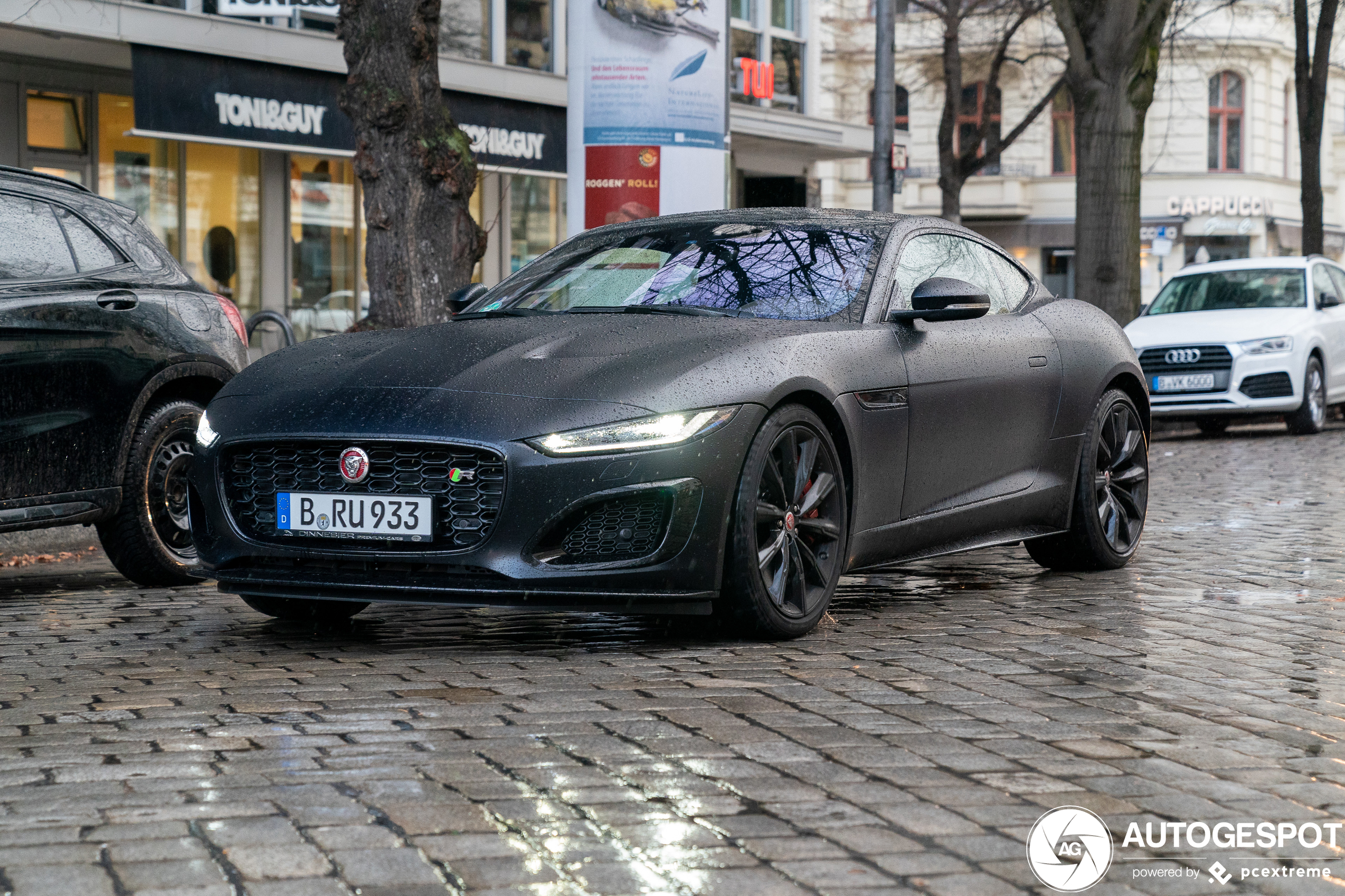 Jaguar F-TYPE R Coupé 2020