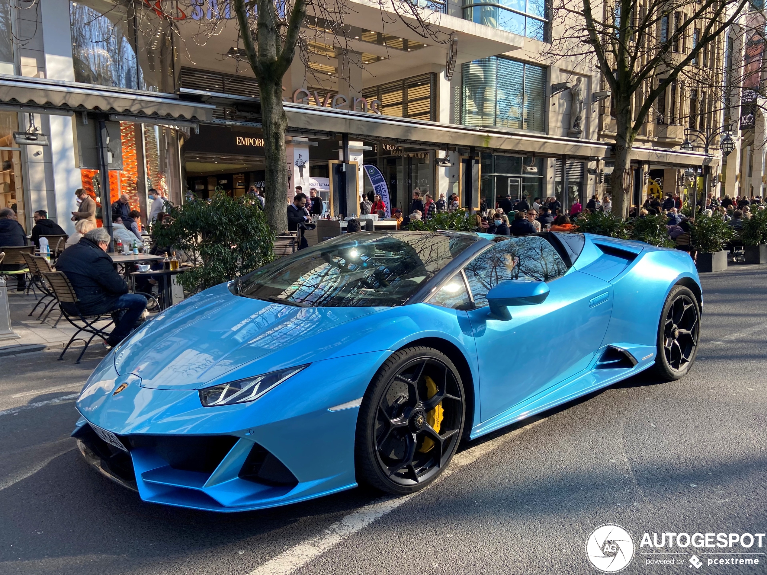 Lamborghini Huracán LP640-4 EVO Spyder