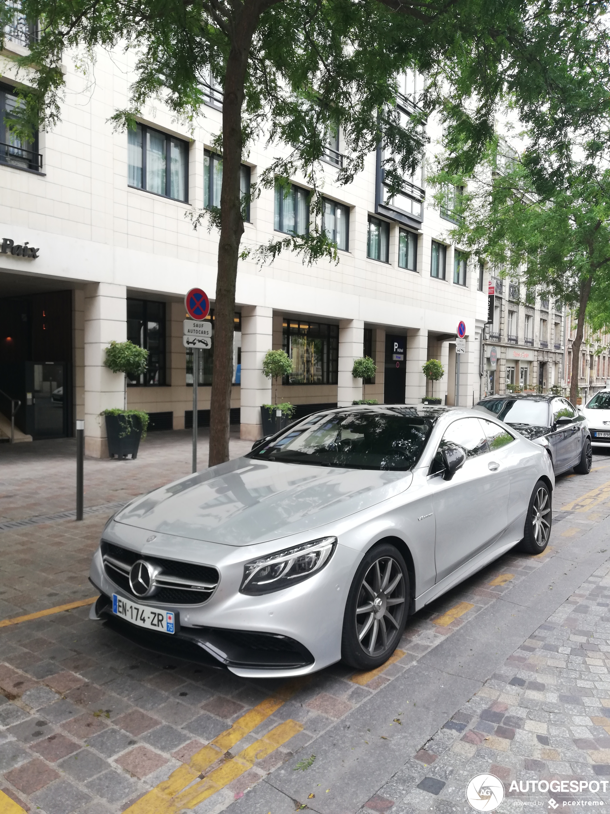 Mercedes-AMG S 63 Coupé C217