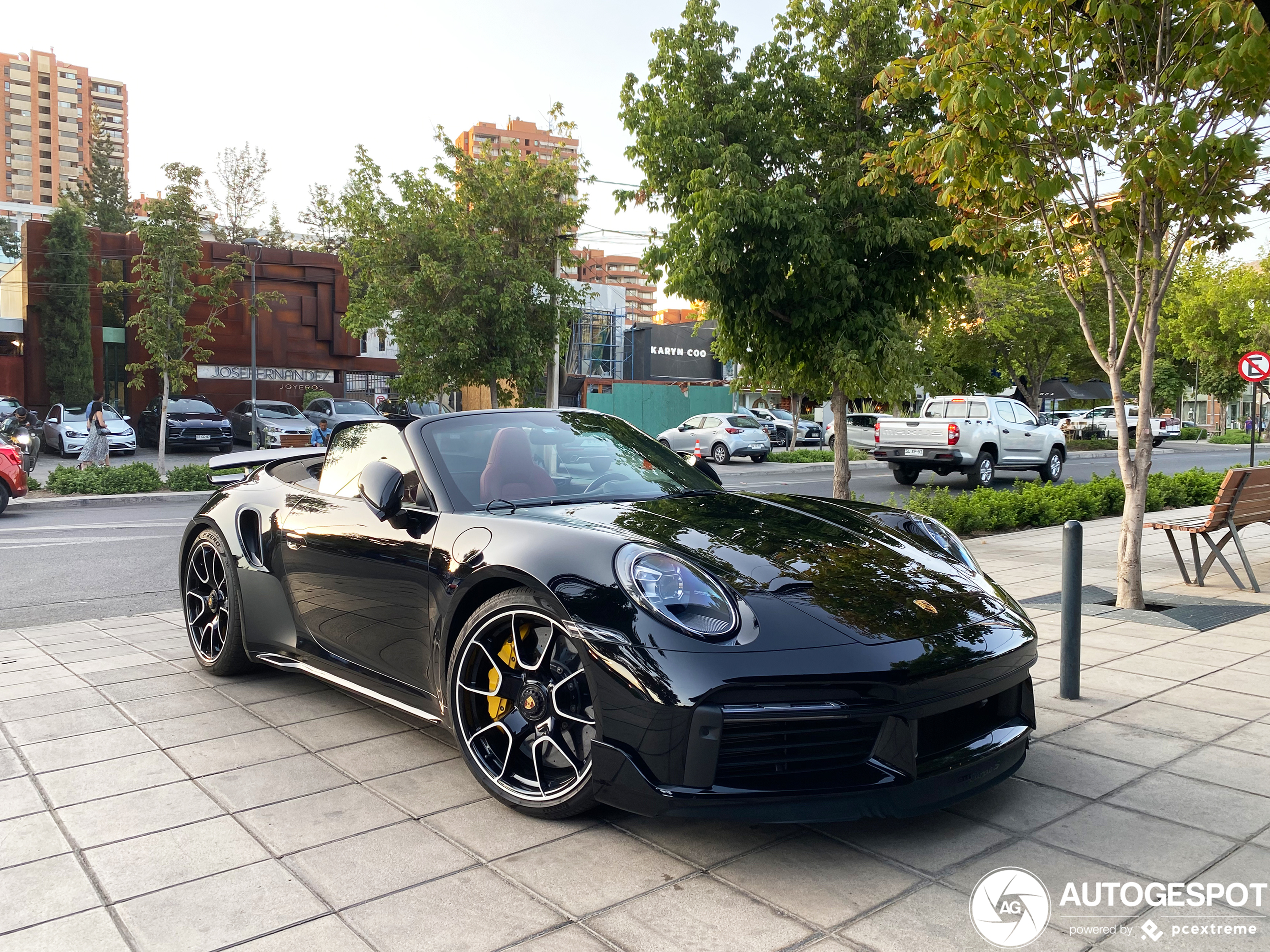 Porsche 992 Turbo S Cabriolet