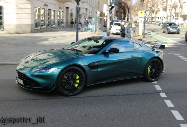 Aston Martin V8 Vantage Formula 1 Edition