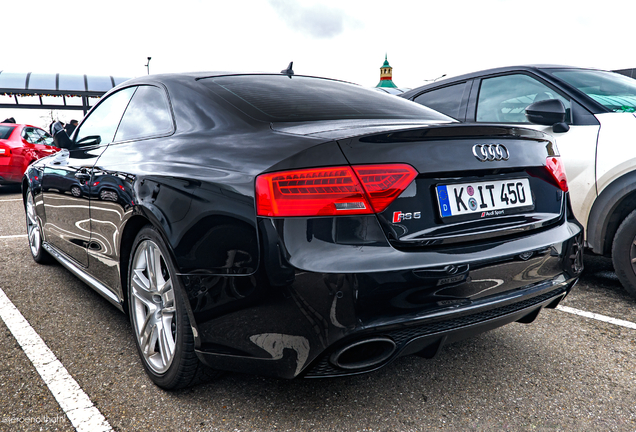 Audi RS5 B8 2012