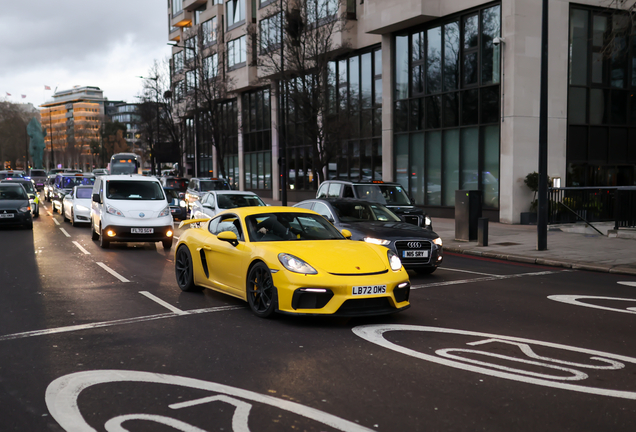 Porsche 718 Cayman GT4