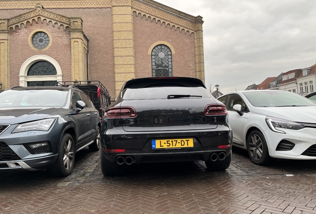 Porsche 95B Macan GTS