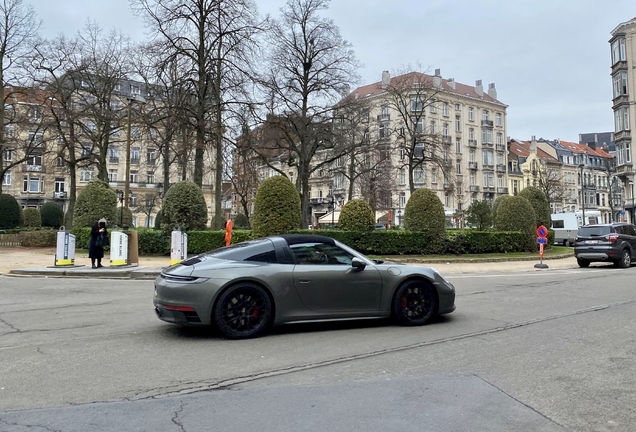 Porsche 992 Targa 4S