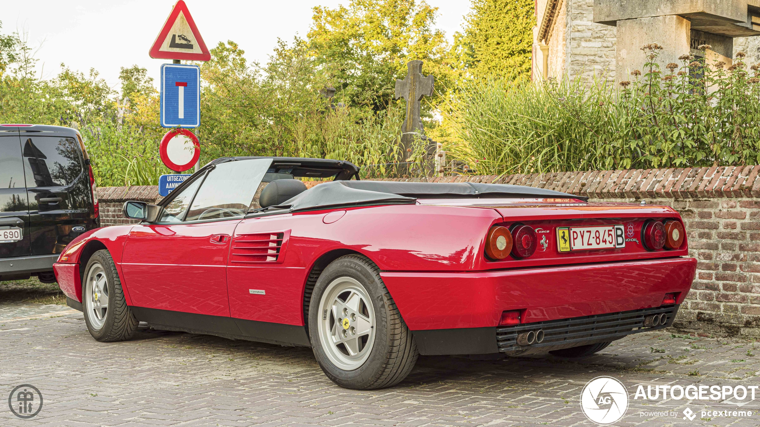 Ferrari Mondial T Cabriolet