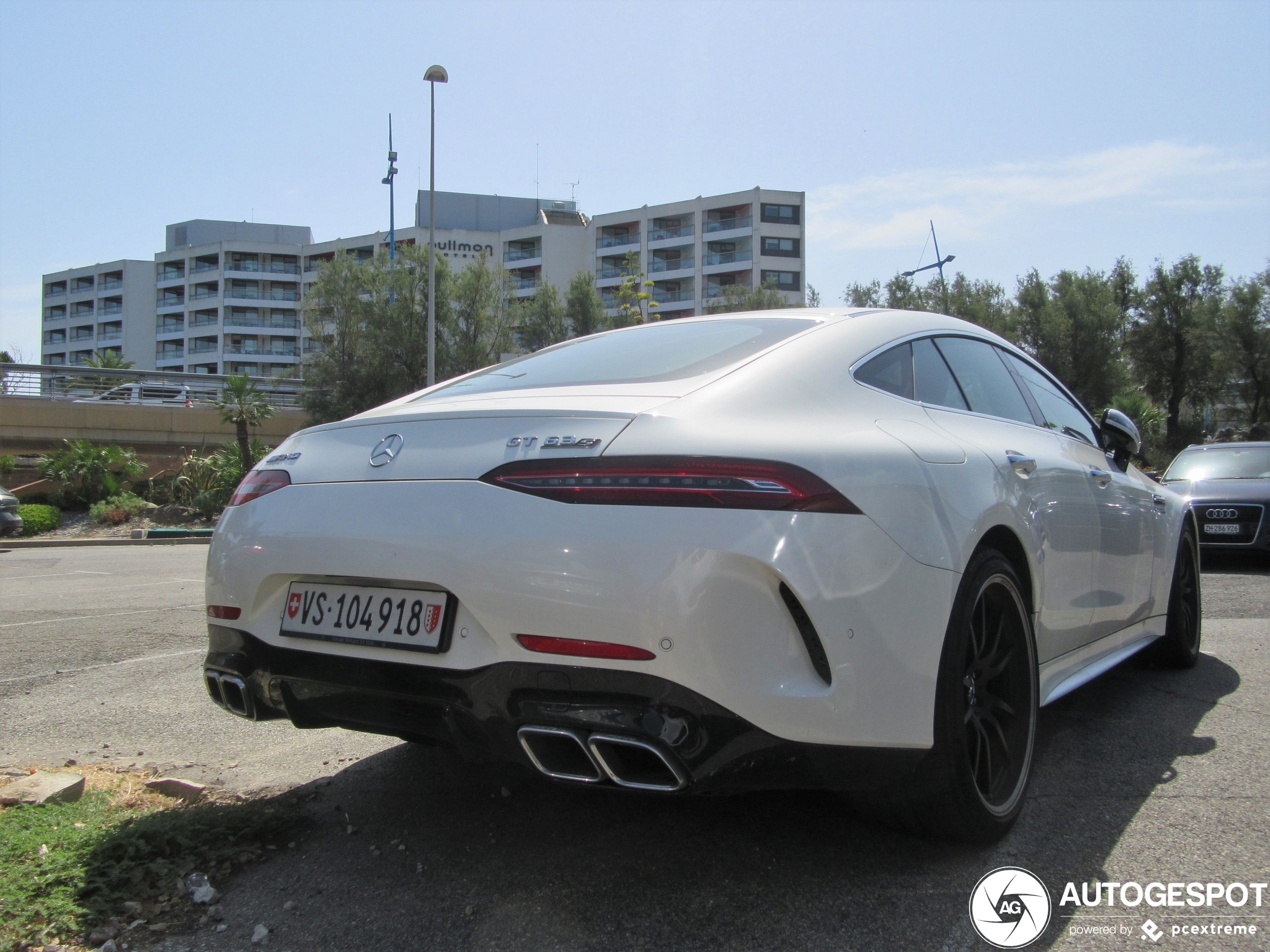 Mercedes-AMG GT 63 S X290