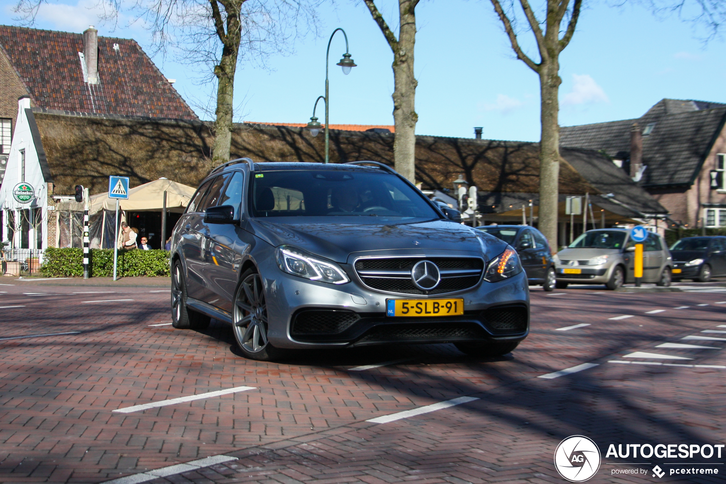 Mercedes-Benz E 63 AMG S Estate S212