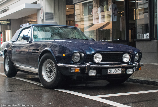 Aston Martin V8 Volante 1978-1990