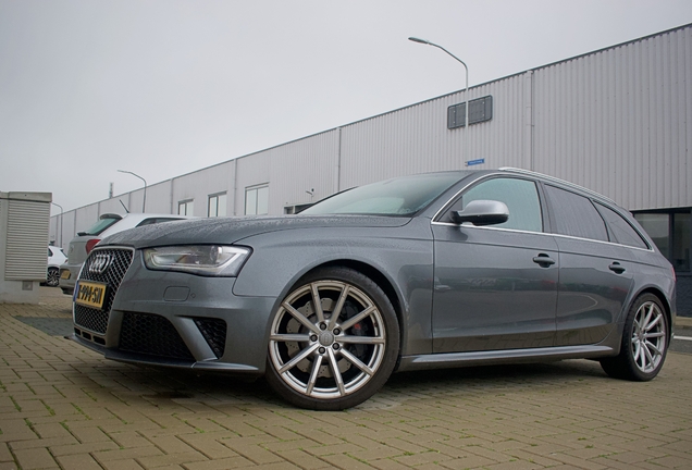 Audi RS4 Avant B8