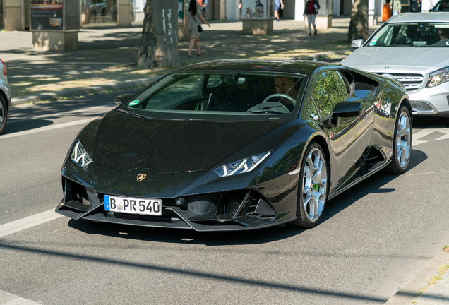 Lamborghini Huracán LP640-4 EVO