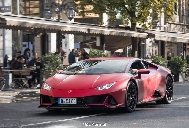 Lamborghini Huracán LP640-4 EVO